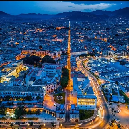 Daire Shell Maqueda *