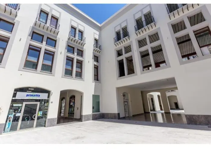 Shell Maqueda Lejlighed